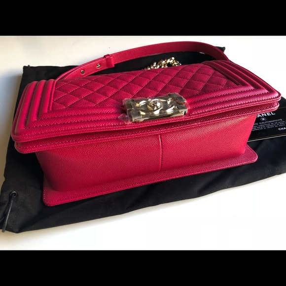 Chanel Pink Caviar Boy Bag Medium - Picture 3 of 8